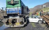 جزئیات وحشتناک از برخورد قطار با خودرو در ایستگاه راه‌آهن شازند