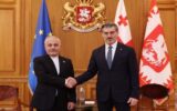 سفیر ایران در پایان ماموریت خود با رئیس‌جمهور گرجستان دیدار کرد