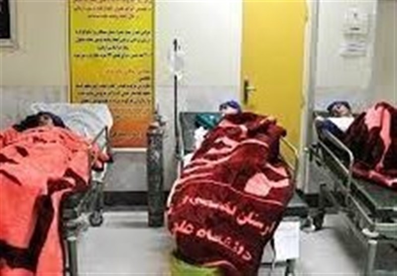 مسمومیت 16 نفر در تالار عروسی اصفهان بر اثر مواد دودزا