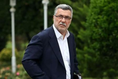 وزیر بهداشت: سهم ارز دارویی افزایش می‌یابد