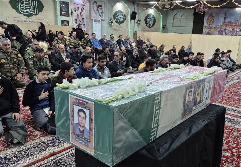 پیکر مطهر جانباز شهید «علی اصغر آدینه» در مشهد تشییع شد+تصاویر مشهد مقدس , اخبار مشهد , خراسان رضوی , اخبار استان خراسان رضوی , تشییع شهدا , مراسم تشییع , خانواده شهدا , بنیاد شهید , جانبازان 70 درصد ,