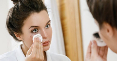 تأثیر ژنتیک بر جوش نزدن پوست