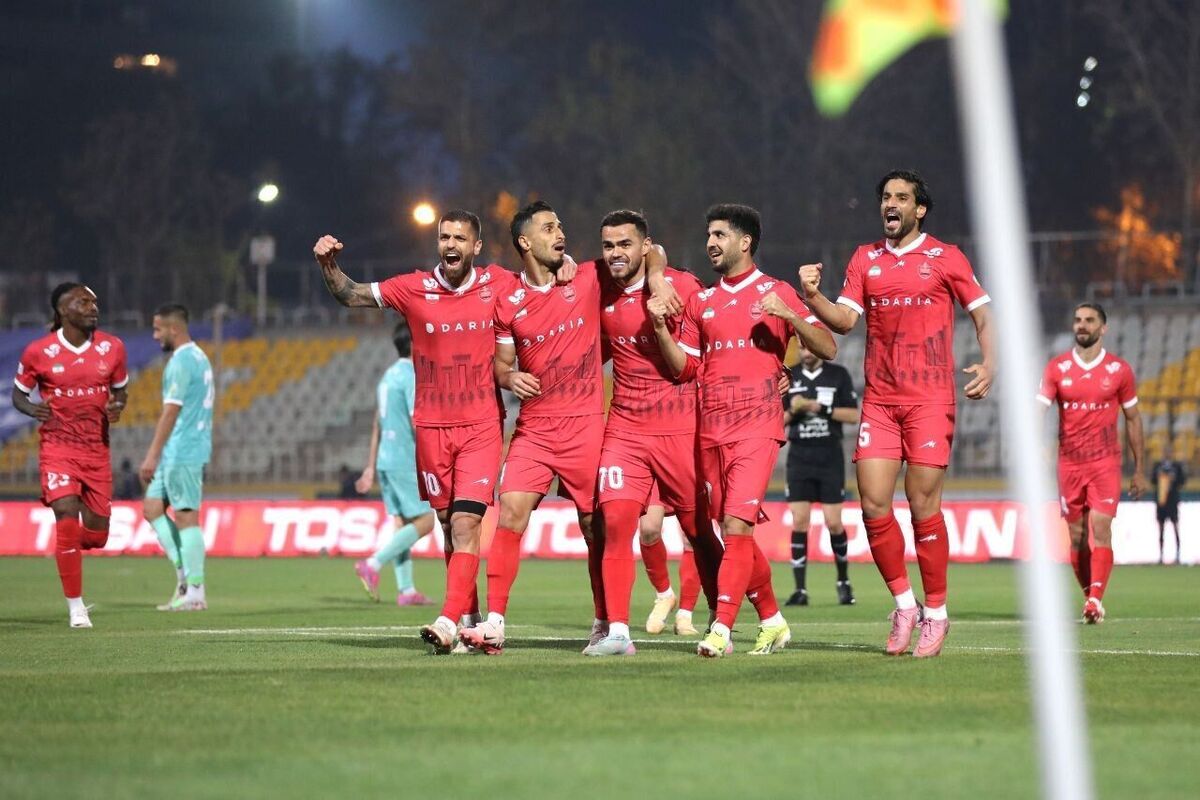 یازده بازیکن پرسپولیس اعلام شد / نبرد برای صدر جدول