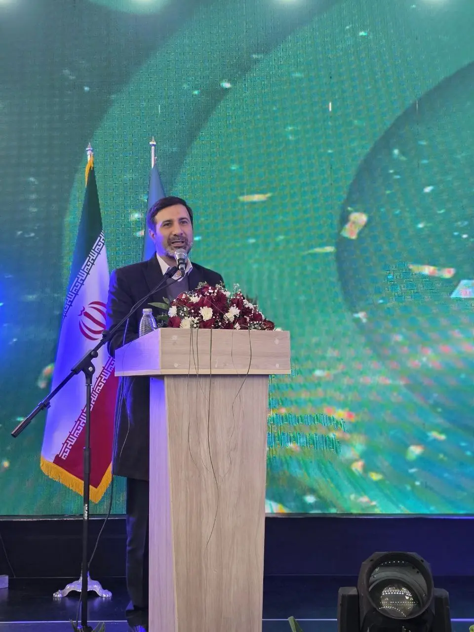 جشن ۱۰ سالگی خبرفوری؛ عبور هلدینگ رسانهای از مرز ۷۰ میلیون مخاطب جشن ۱۰ سالگی خبرفوری؛ عبور هلدینگ رسانهای از مرز ۷۰ میلیون مخاطب