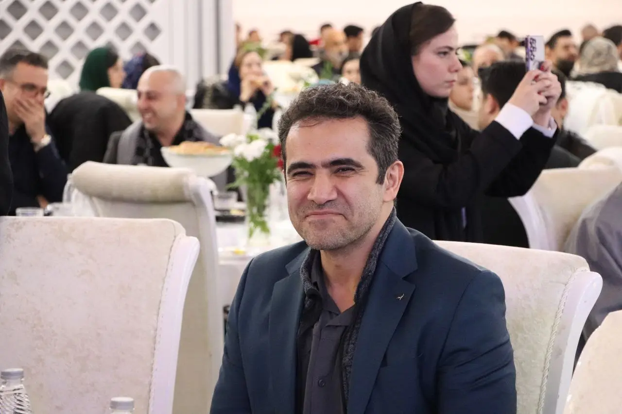 جشن ۱۰ سالگی خبرفوری؛ عبور هلدینگ رسانهای از مرز ۷۰ میلیون مخاطب جشن ۱۰ سالگی خبرفوری؛ عبور هلدینگ رسانهای از مرز ۷۰ میلیون مخاطب