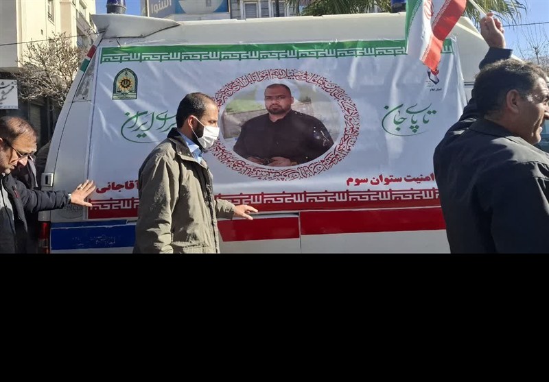 نه مردم به دشمنان انقلاب با حضور پرشور در مراسم تشییع شهید آقاجانی