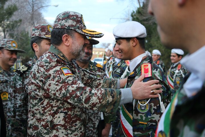 بازدید امیر الهامی از سایت‌های عملیاتی و مواضع دفاعی گروه شهید ظرافتی