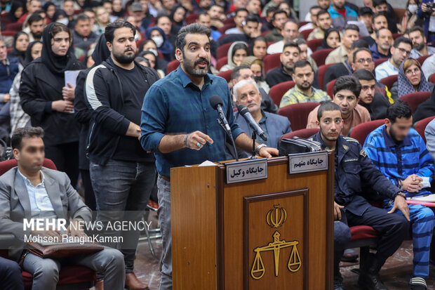 دومین جلسه دادگاه رسیدگی به اتهامات پرونده «کوروش کمپانی» برگزار شد دومین جلسه دادگاه رسیدگی به اتهامات پرونده «کوروش کمپانی» برگزار شد