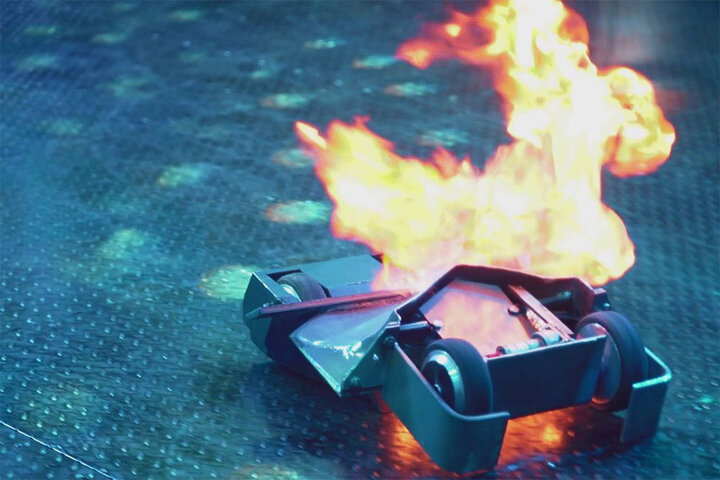 «نبرد ربات‌ها» با جذابیت نمونه خارجی؛ دخترانی که در روستا ربات ساختند