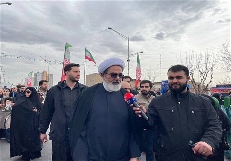 پورخاقان: حضور مردم در 22 بهمن پاسخ به یاوه‌گویی‌های دشمنان است