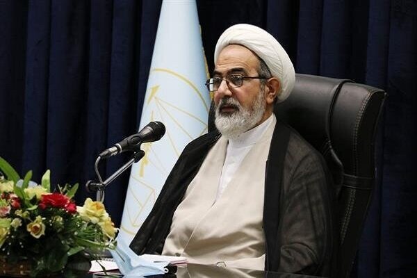 پورخاقان: همگی باید امانت‌دار خوبی برای انقلاب اسلامی باشیم