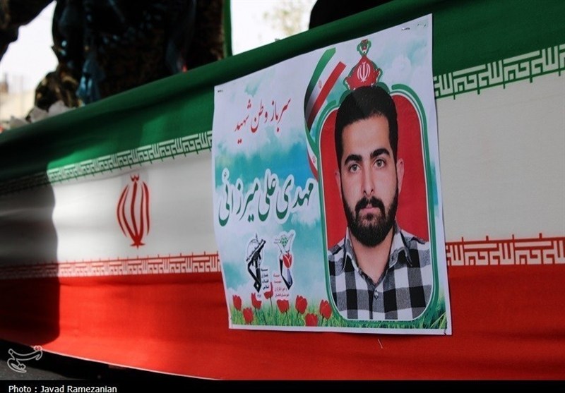 “آقامهدی” شب‌قدر شایسته عندربهم یرزقون شد|شهیدعلی‌میرزایی قهرمان وطن