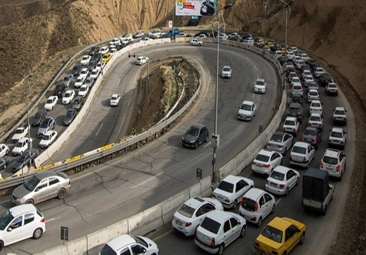 ترافیک سنگین در تمام محورهای مواصلاتی شمال گزارش شد
