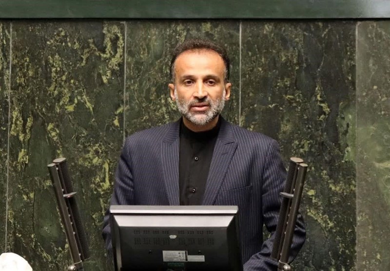 تنگه هرمز در مرکز توجه مجلس/ ابزار راهبردی را به قدرت تبدیل می‌کنیم