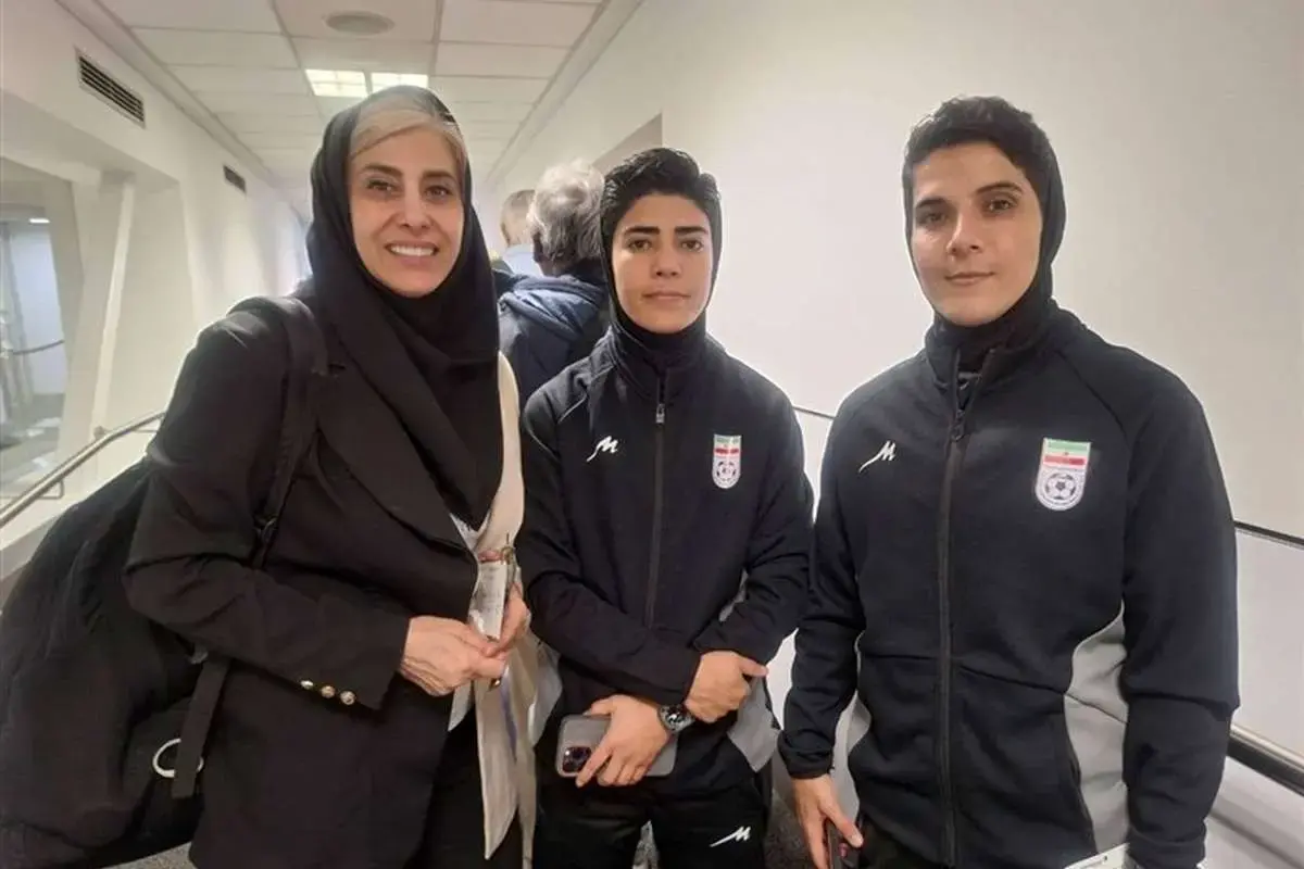 دیدار سفیر ایران با اعضای تیم ملی فوتبال بانوان دیدار سفیر ایران با اعضای تیم ملی فوتبال بانوان