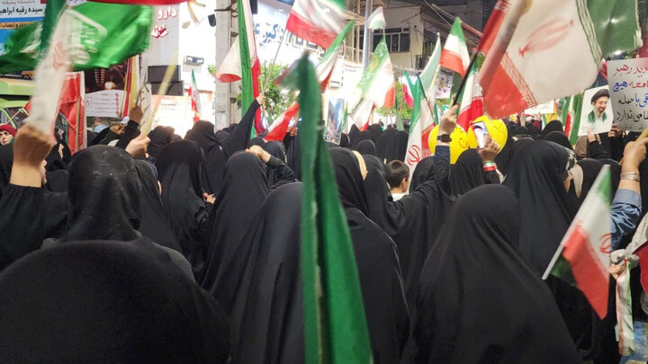 اجتماع پرشور مردم بابل در شب پنجاه و پنجم