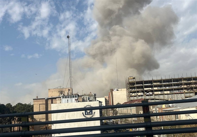 انفجار مهمات حملات آمریکایی ـ صهیونی در قصرشیرین انفجار مهمات حملات آمریکایی ـ صهیونی در قصرشیرین