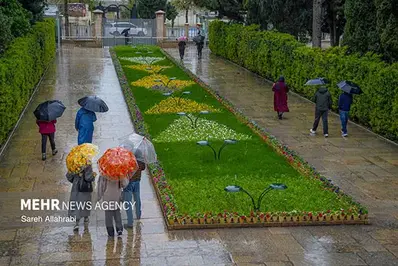بارش باران بهاری در حافظیه و سعدیه شیراز+ عکس