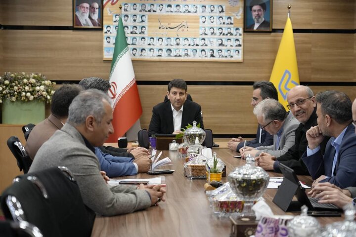 تاکید وزیر ارتباطات بر ضرورت بازنگری در ساختار تنظیم‌گری حوزه پست