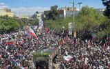 تشییع باشکوه فرزند ایران؛ طو‌اف پیکر شهید ‌موسوی در حرم کریمه اهل بیت