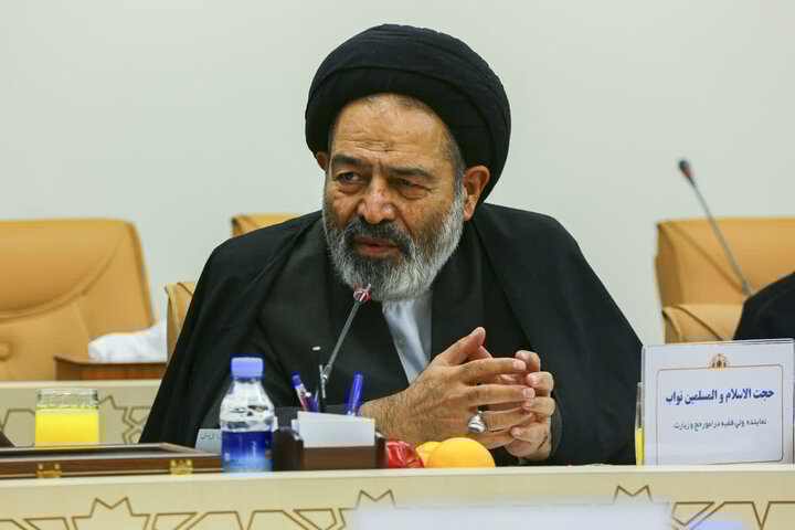 نواب: حج تعطیل‌شدنی نیست/ اعزام زائران تابع نظر مراجع ذی‌صلاح است