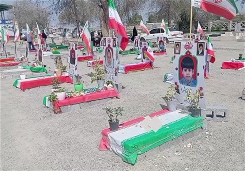 گلزار شهدای میناب “زیارتگاه” کاروانهای راهیان نور شد گلزار شهدای میناب “زیارتگاه” کاروانهای راهیان نور شد