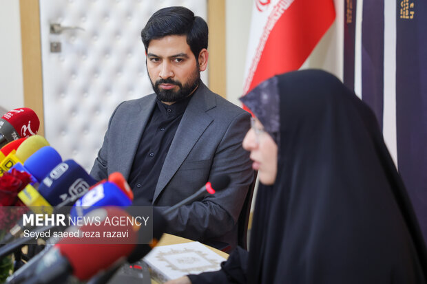 الهام جشنواره ۱۰۰ از خیزش مردمی؛ وقت رویاپردازی برای آینده رسیده است الهام جشنواره ۱۰۰ از خیزش مردمی؛ وقت رویاپردازی برای آینده رسیده است