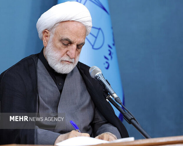 اژه ای: کارگران از ارکان اصلی جامعه و سرمایه‌ای مهم برای اقتصاد کشورند