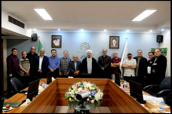 تدوین سند هنرهای نمایشی و سرود کانونهای فرهنگی هنری مساجد تدوین سند هنرهای نمایشی و سرود کانونهای فرهنگی هنری مساجد