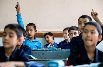 تکلیف ثبت نام دانش آموزان اتباع معلوم شد تکلیف ثبت نام دانش آموزان اتباع معلوم شد