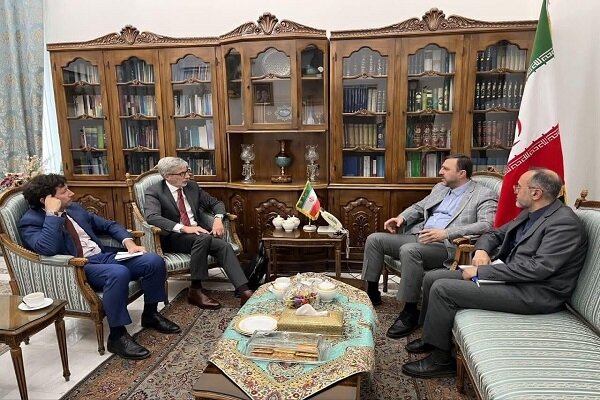 دیدار غریبآبادی با معاون وزیر خارجه نروژ و سفیر فرانسه دیدار غریبآبادی با معاون وزیر خارجه نروژ و سفیر فرانسه