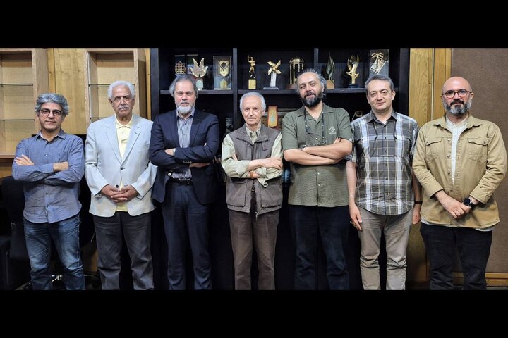 دیدار هیئت‌مدیره انجمن مستندسازان سینمای ایران با رئیس سازمان سینمایی