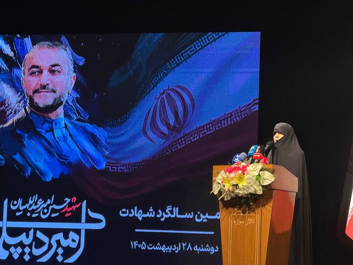 شهید امیرعبداللهیان دیپلماسی را از مقاومت جدا نمیدید شهید امیرعبداللهیان دیپلماسی را از مقاومت جدا نمیدید