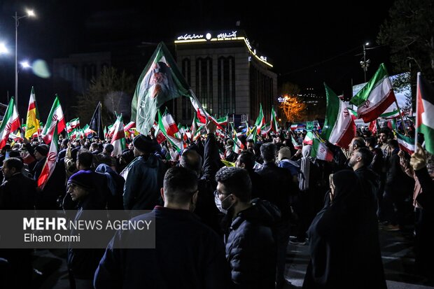 کسانی که در تجمعات تفرقه‌ می‌افکنند خطرشان کمتر از ترامپ نیست