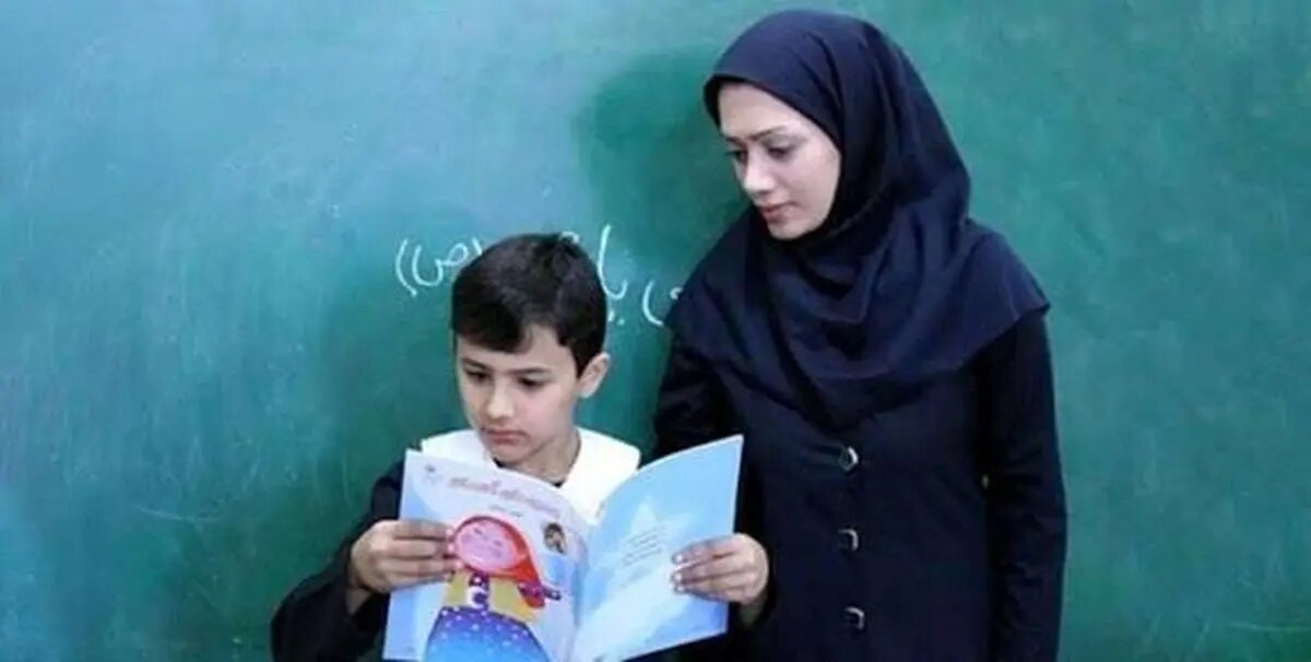 گزینش‌های غیرتخصصی برای معلم شدن؛ در دانشگاه فرهنگیان دختر و پسر جدا از هم درس می‌خوانند