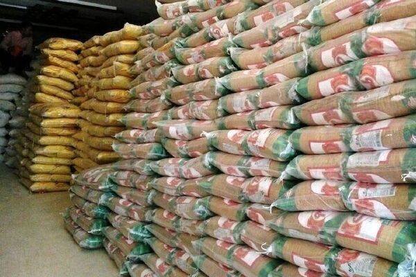 ۲۴۰۰ تُن برنج قاچاق در آغاجاری کشف شد