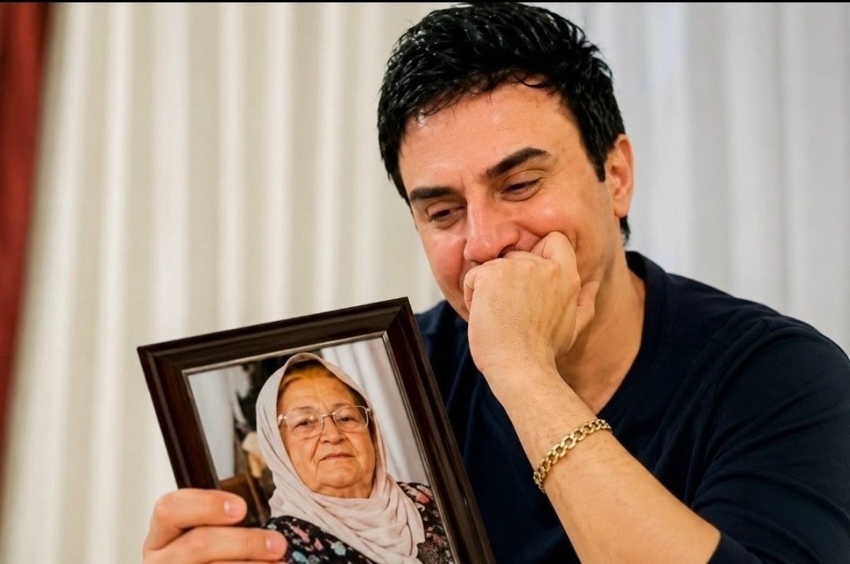 وداع تلخ عمو پورنگ با مادرش + عکس وداع تلخ عمو پورنگ با مادرش + عکس