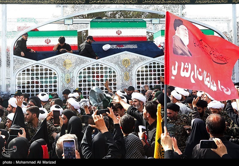شهید امام خامنه ای (ره) , اخبار قم , بدرقه آقای شهید ایران , تشییع امام شهید , تشییع رهبر شهید , 