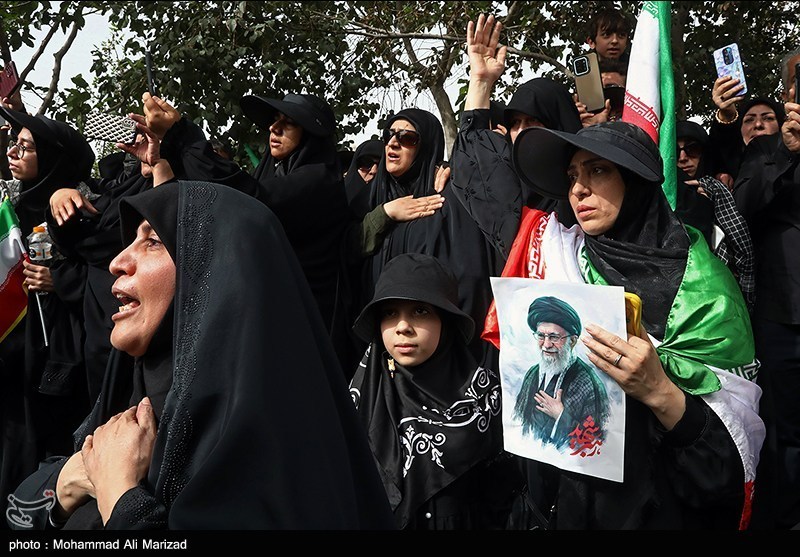 شهید امام خامنه ای (ره) , اخبار قم , بدرقه آقای شهید ایران , تشییع امام شهید , تشییع رهبر شهید , 